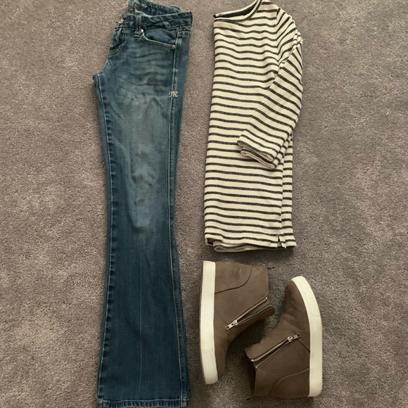 Miss Me Jeans - Picture 1 of 5